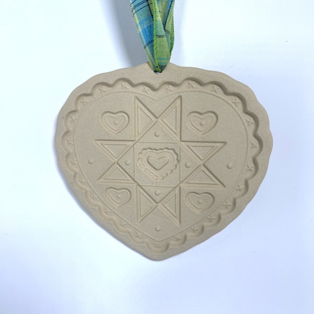 Vintage 1993 Pampered Chef Cookie Mold Homespun Heart